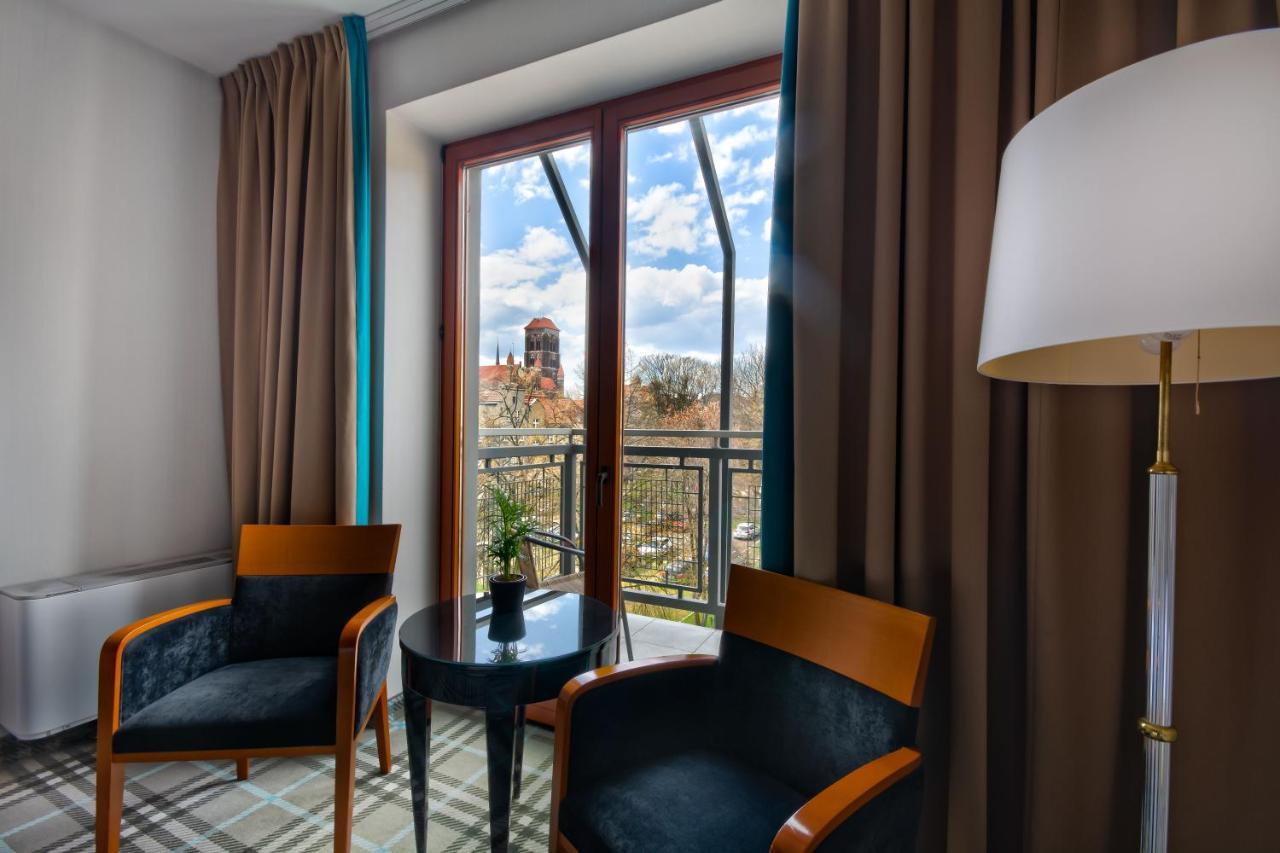 Hotel Hanza Gdansk Bagian luar foto
